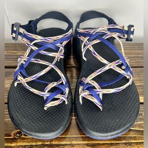 Women’s Chaco Strappy Zig Zag Pattern Sandals Size W7